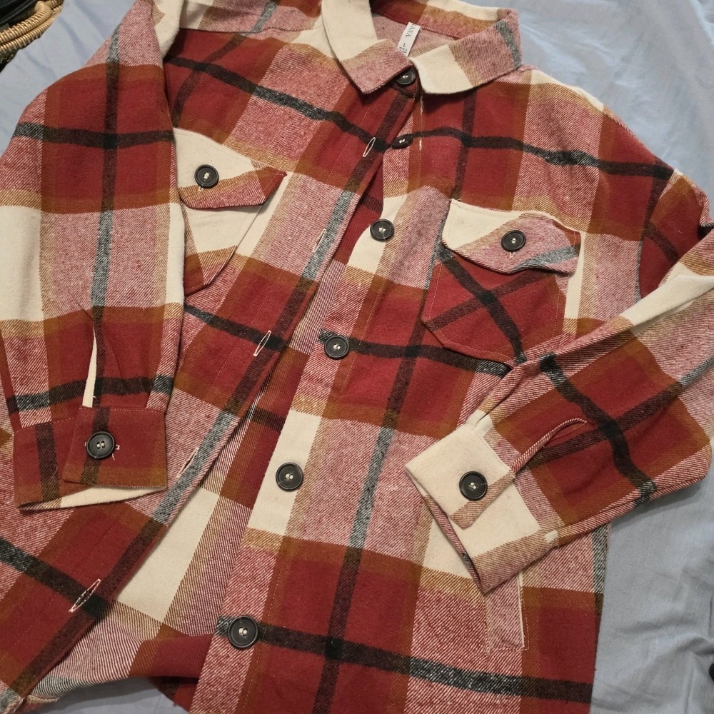 Zenana Shacket Womans‎ L Plaid Flannel Brown Tan  Button Down New With Tags Barn